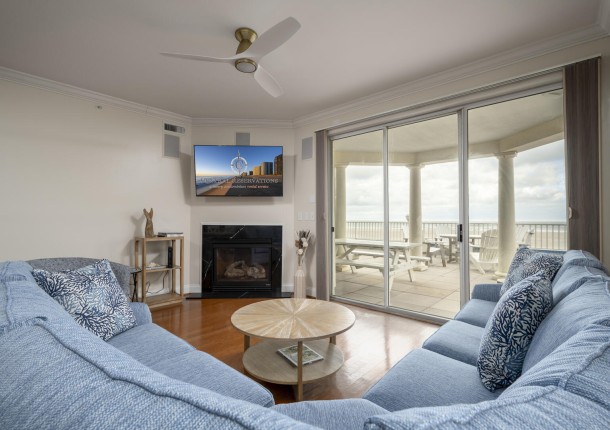 belmont201-1-living-area.jpg