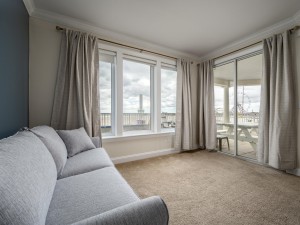 belmont201-13-primary-bedroom.jpg