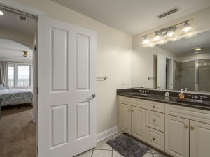 belmont201-15-primary-bath.jpg