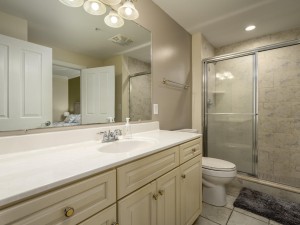 belmont201-22-bath-2.jpg