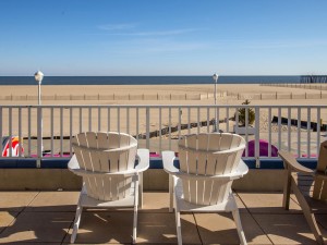 belmont201-6295-view.jpg