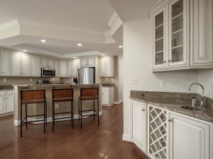 belmont201-7-kitchen.jpg