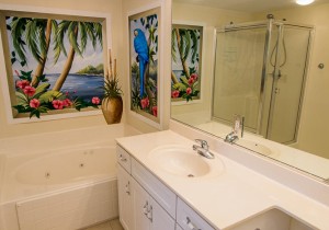 img-1280-master-bath-kelsey.jpg