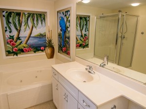 img-1280-master-bath-kelsey.jpg