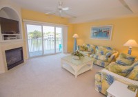 img-1292-living-area.jpg