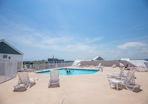 img-1310-pool-kelsey.jpg