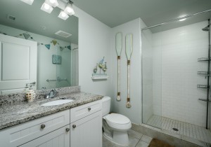 gateway503-17-bath-3.jpg