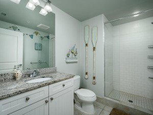 gateway503-17-bath-3.jpg