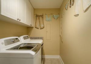 gateway503-18-laundry.jpg