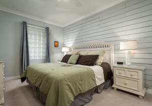 gateway503-22-primary-bedroom.jpg