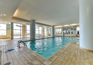 indoorpoollana.jpg