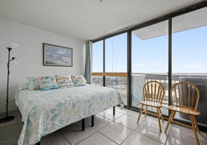 century2202-17-bedroom.jpg