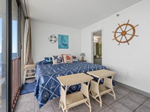 century2202-22-bedroom.jpg