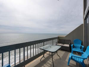 century2202-3-balcony-view-south.jpg