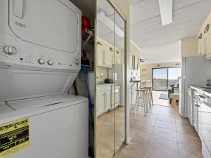 db109-19-laundry.jpg