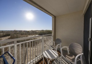 db109-2-deck.jpg