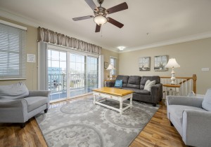 isabella3-17-living-area.jpg