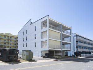 60east3e-1-ext.jpg