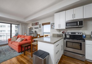 60east3e-14-open-floor-plan.jpg