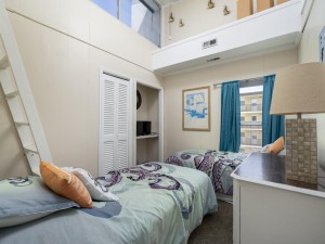 60east3e-19-bedroom-3.jpg