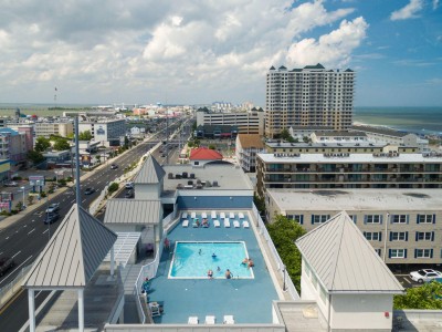Astoria 303