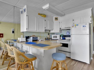 constellation207-8-kitchen.jpg