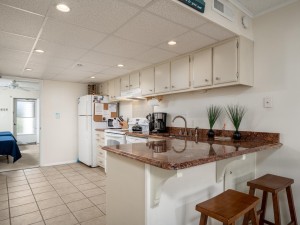 starboard3h-11-kitchen.jpg