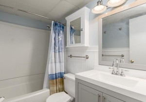 saltysands103-4bath.jpg