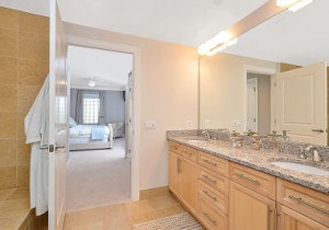 13-opt-master-bath.jpg