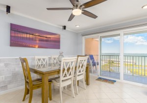 makai605-9diningarea.jpg