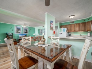 opb206i-7-dining-open-floor-plan.jpg