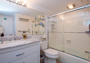 fountainhead303-6157-bath.jpg