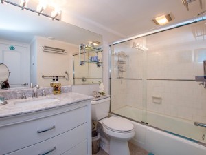 fountainhead303-6157-bath.jpg
