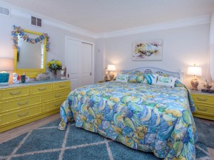 rsz-fountainhead303-6152-bedroom.jpg