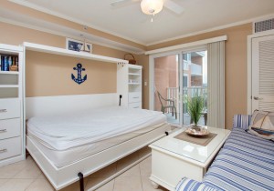 rsz-makai403-6059-bed-down.jpg