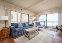 towers304-1-living-area.jpg