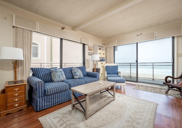 towers304-1-living-area.jpg