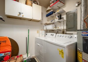 towers304-16-laundry.jpg