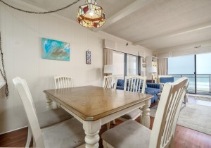 towers304-3-dining-area.jpg
