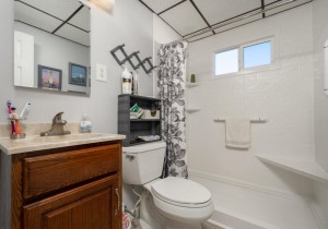 jammer204-9-bath.jpg