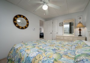 jammer306-9-bedroom.jpg