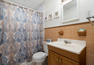 jammer102-8-bath.jpg