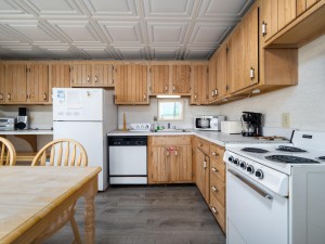 jammer300-4-kitchen.jpg