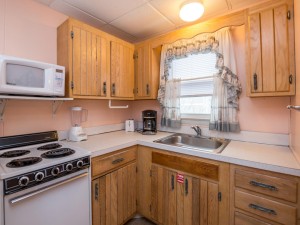 windjammer307-1277-kitchen.jpg