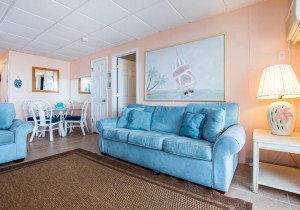 windjammer307-1279-living-area.jpg