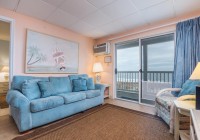 windjammer307-living-area.jpg