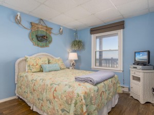 windjammer309-1bedroom.jpg