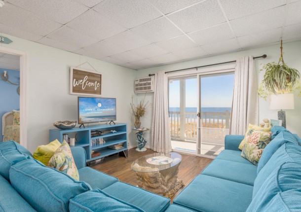 windjammer309-7livingarea.jpg