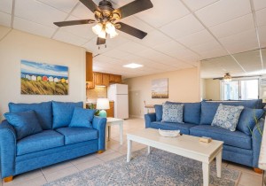 windjammer203-1160-preview-living-area.jpg