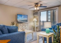 windjammer203-living-area.jpg